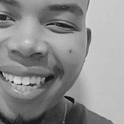 KhuluMassai's profile picture. I repost so you can get cooked.