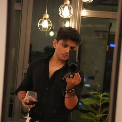 SaadMarketsGood's profile picture. I market with words.