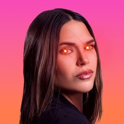 internetsophi's profile picture. sophi moran - host of satoSHE on @simplybitcoin 💖 mom, wife, bitcoiner, singer 💕👾🐿️ married to @bitvolt 💍 #Bitcoin