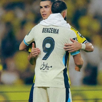 Kkz9377341's profile picture. 