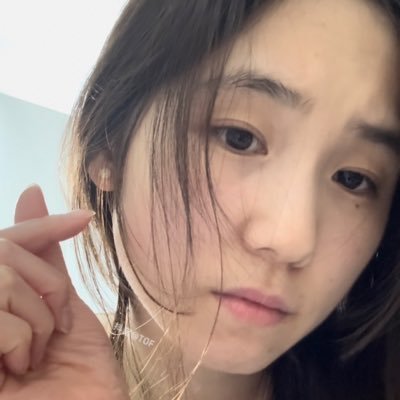 anzzi627's profile picture. 