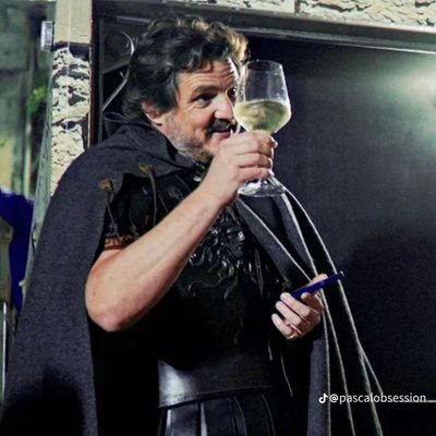 trulyoursemma's profile picture. she/ her
i geek out on female rage