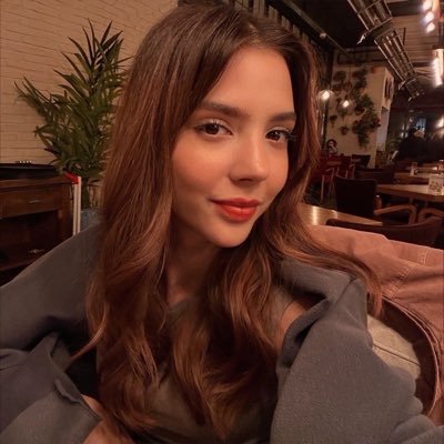 gozdebae's profile picture. 