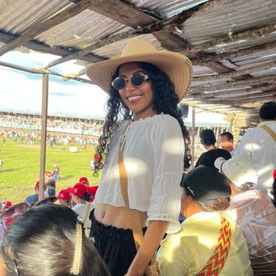 Mariamonica0730's profile picture. Dios el SEÑOR es mi fortaleza, El cual hace mis pies como de ciervas, y en mis alturas me hace andar. 
Habacuc 3, 19.🙌🏾❤️