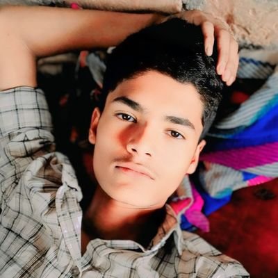 rajayadav543368's profile picture. 