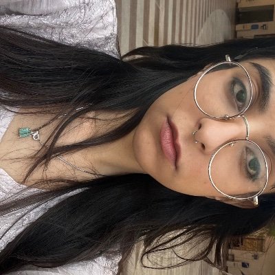 filterflowers's profile picture. labour love and literature (sometimes lesbianism)