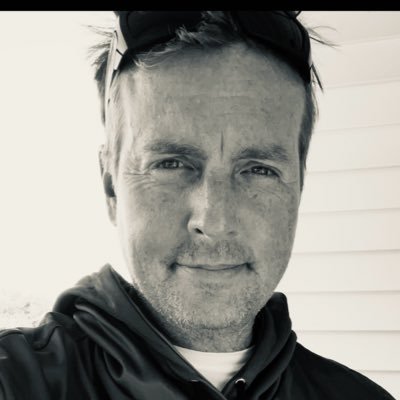 KitThatsIt's profile picture. I AM THE ENEMY!…  A Christian Conservative Straight White Male •🇺🇸MAGA•TRUMP • twitter banned for life before Elon