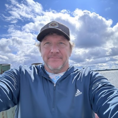 leecweber's profile picture. So it goes