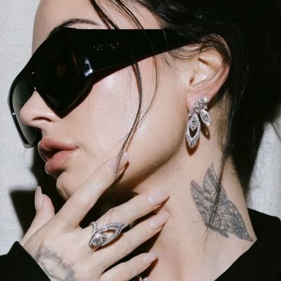 uchihalovato's profile picture. •°• ᴠᴏᴄᴇ̂ ɴᴀ̃ᴏ ᴘʀᴇᴄɪsᴀ ᴍᴇ ᴘᴇʀᴅᴏᴀʀ. ᴇ ɴᴀ̃ᴏ ɪᴍᴘᴏʀᴛᴀ ᴏ ǫᴜᴇ ᴠᴏᴄᴇ̂ ғᴀᴄ̧ᴀ ᴅᴀǫᴜɪ ᴘᴀʀᴀ ғʀᴇɴᴛᴇ, sᴀɪʙᴀ ǫᴜᴇ ᴇᴜ sᴇᴍᴘʀᴇ ᴠᴏᴜ ᴀᴍᴀʀ ᴠᴏᴄᴇ̂ •°•           ᴇʟᴀ/ᴇʟᴇ/ᴇʟᴜ