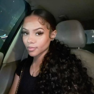 waxdisss's profile picture. 