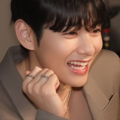 KcnMimoza's profile picture. 𝔀𝓲𝓵𝓵 𝓪𝓵𝔀𝓪𝔂𝓼 𝓫𝓮 𝔀𝓲𝓽𝓱 𝔂𝓸𝓾. 𝓣𝓪𝓮𝓱𝔂𝓾𝓷𝓰 
#BTSARMY #V #BTSV  #KIMTAEHYUNG #TAEHYUNG #TAECREW