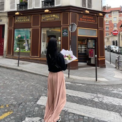 fvydgpxx's profile picture. Europe and Asia showed me how real trends grow quietly, but Miami still feels like home to me.