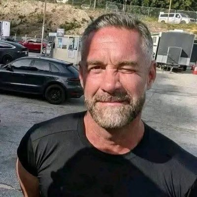 EmmanuelNo67775's profile picture. 