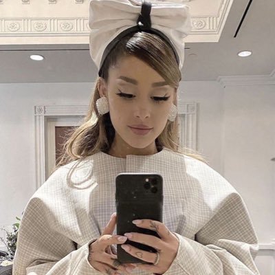 1tcid's profile picture. my 8th acc after they’ve all been suspended