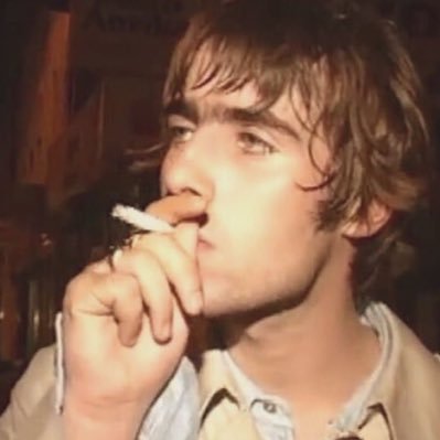 dollologist's profile picture. i like to play games and edit