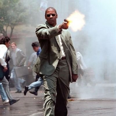 kolade_range's profile picture. certified Automobile engineering/specialised on
 LAND ROVER
“Professional plate finisher 🥄 | Meat identity: classified | Broke but belly full Fitness | Flicks