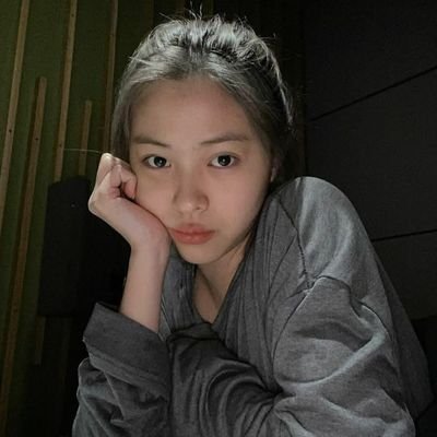 daisysparklees's profile picture. 🥟🥢 penjual dimsum goreng keju, cireng isi kuah keju, dimsum mentai, onde-onde, donat, order by wawa