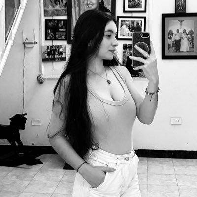 DianaA205's profile picture. 