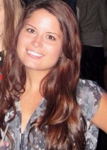 irunonnutrition's profile picture. Registered Dietitian, Kitchen Experimenter, Amateur Runner, Wine Drinker, Birthday Cake Baker.