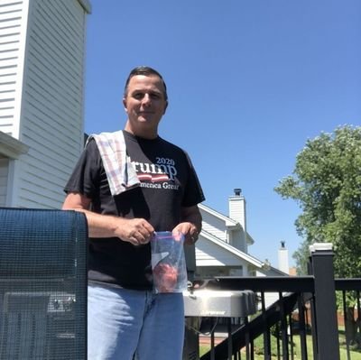 Kevinriggs01's profile picture. am a US 🇱🇷army 🎖🎖looking for a serious relationship that will take my daughter as her own daughter and I promise to love 💐💞 her forever 🌹