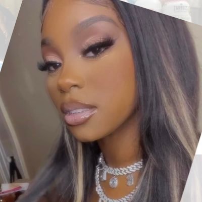 yeahdae's profile picture. Instagram: @yeahdae