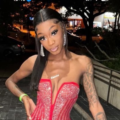 ItGirlheat's profile picture. | ig: extremeheat.___ HERO 💙