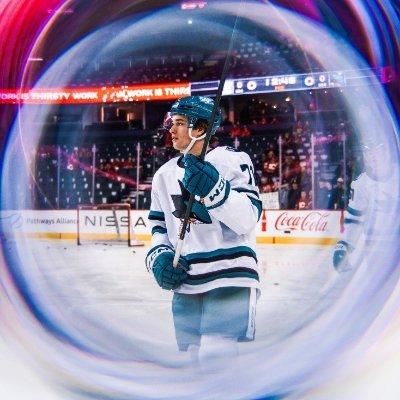 knecktshark's profile picture. I swear a lot and I don't usually like many people. #SJSharks #TheFutureIsTeal