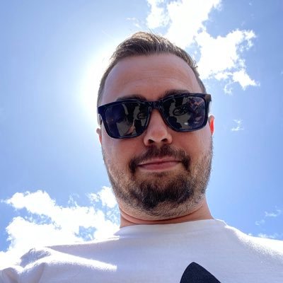 AaronMarcal1985's profile picture. 