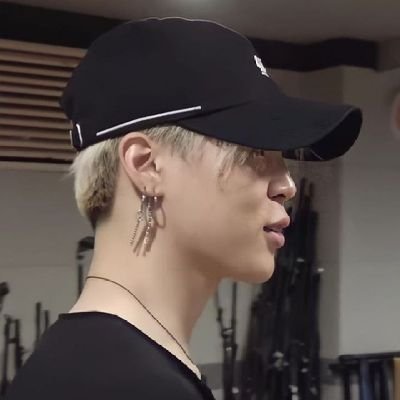 WARISS_JIMIN13's profile picture. ✧˚ ༘ ꒰ ปาร์คเวน ꒱ ✧˚ ༘ ᴊɪᴍɪɴ ᴡᴏʀʟᴅ☾ ♡ fan account : ꒰ @BTS_twt ꒱ #วาริสแจกตัง #รีวิวให้วาริส #GIVEAWAY_WARISS