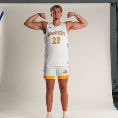 jjhutchins23's profile picture. 6’7 wing/forward|| Class of 2025|| Lima,Ohio|| Cell 419-204-9569|| Edison State Men’s Basketball