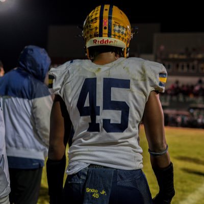 rayzway2k's profile picture. 6’0 230 DL/DT 3.6 GPA at Fordson C/O 26.🚜  Email: raymondsnow410@gmail.com