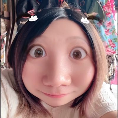 anan_BB41's profile picture. @gulfkanawut #GulfKanawut #กลัฟคณาวุฒิ #ガルフ・カナーウット #ลูกบอลของคุณบิ๊กกลัฟ 🤍#อาซาร์แมวเซา 🐱#ก็องเต้แมวซน😽#anandollsfam🎎