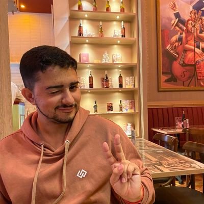 DiogoTV_oficial's profile picture. ⚫ DEV e TI : A.D.S🖥️
🔴 42🖖
🟠 Fã de Zelda
🟡 Caipixaba 
🟢 Builder ⚒️ da Karma
⚪ 22  Years
🟣Felino/Gato/Tigre