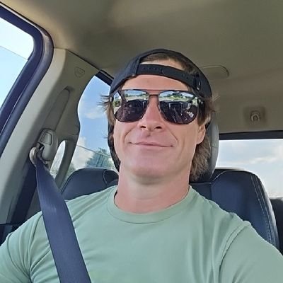 Santaclist's profile picture. So fucking sick of fake people.
If u dont have a phone number , fuck off!!!