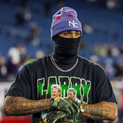 MooreFor6's profile picture. Boston / Chelsea / Ducks / @Gremio