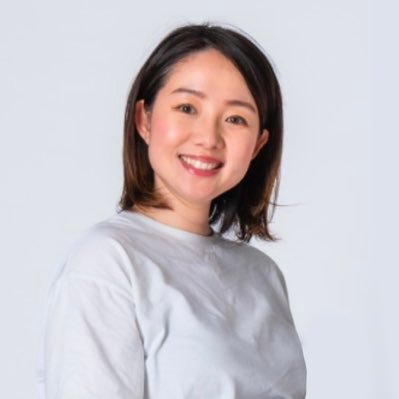 banchomilk_'s profile picture. 制作会社広報・編集長。 ライター／エッセイスト／YouTuber。 3児の母として、創作と生活のリアルを言語化。 企画・発信・働き方のヒントを届けます。 元劇団四季俳優。