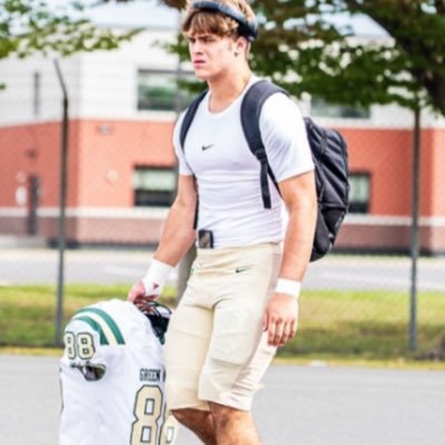 Lukep4588's profile picture. 2028 | 6’2 | 225lbs | 16 yrs | SJR 🔰| 4.0 GPA