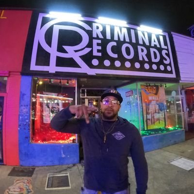 lionzmuzik's profile picture. Salone borbor
🇸🇱🇵🇦🇹🇹
Representative of the Free World
Leader of the New Nation 🌴🦁

Fts - Beats - Interviews - Bookings:
LionzMuzikGroup@gmail.com