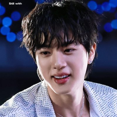 arianaajin's profile picture. ᴇsᴛ 2018 BTS x ARMY | JIN 🎣 | VMin endgame | pop culture enthusiast | 嵐 x ARASHIAN | viva myself!✨ eternal 27