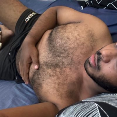 omshbro's profile picture. tweets ≠ me lol | gay stuff + occasional politics