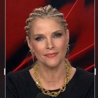 MegynRKelly's profile picture. No longer trapped in the closet.