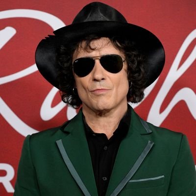 bunburyuniverso's profile picture. © #BunburyUniverso es un medió informativo creado por fans Mexicanos dedicados a compartir información completa y certera entorno a la música de EB!! 📸🔥⚡️