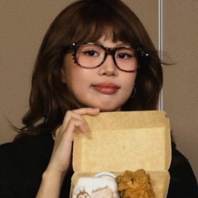 babynimaloi's profile picture. mikhcey 4 lyf