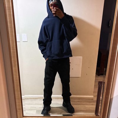 HEFEWARBUCKS's profile picture. the philosopher stoned / 9