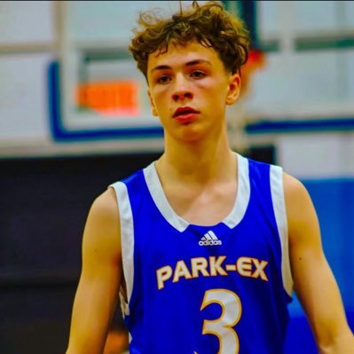 SachaBussiere's profile picture. C/O 2029 5"10 PG Montreal🇨🇦. PX knights. Looking to play for a prep school  sacha.bussiere@icloud.com ig- sachabussiere2029