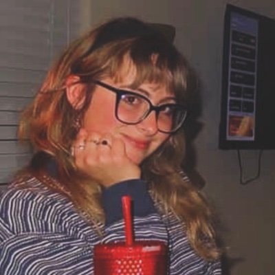 AddisonOutThere's profile picture. how rare & beautiful it truly is to even exist