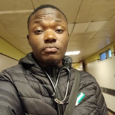 mapurisa_tino's profile picture. Nil satis nisi optimum || Introvert, football fan @chelseafc @fcbarca | MD