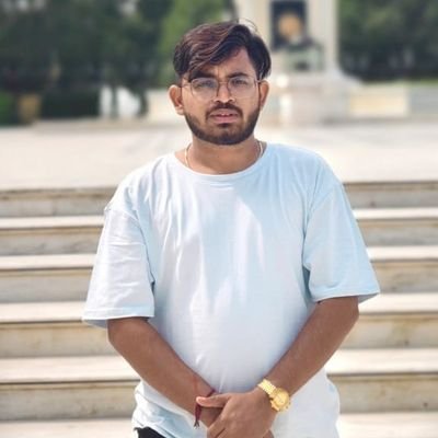 NaliyaparaMayur's profile picture. 👨‍🎓 Myself👉Web Developer, specialising in the IT arena for 2+ years. 
👉Currently employed as a web developer 
at Analog Cloud Technology