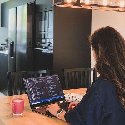 maryviola221's profile picture. 