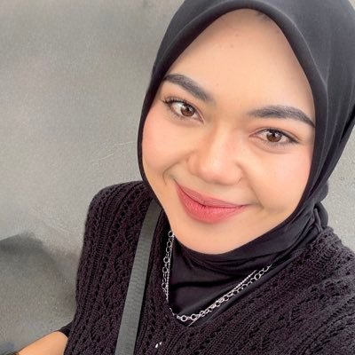 marsajuliana's profile picture. personal account